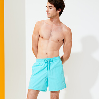 男款 Classic 纯色 - 男士纯色泳裤, Lazulii blue 正面穿戴视图