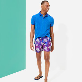 Bild von Herren Andere Uni - Solid Polohemd aus Frottee für Herren, Sea blue Details Ansicht 2 Bild von Herren Andere Uni - Solid Polohemd aus Frottee für Herren, Sea blue Details Ansicht 2