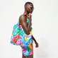 Fitted Printed - Tote bag Faces In Places - Vilebrequin x Kenny Scharf, Multicolor back worn view