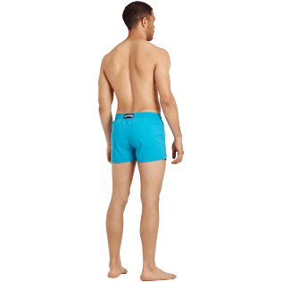 Uomo Classico corto Unita - Costume da bagno corto uomo stretch e aderente a tinta unita, Blu curacao backworn Uomo Classico corto Unita - Costume da bagno corto uomo stretch e aderente a tinta unita, Blu curacao backworn