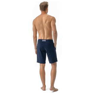 Uomo Taglio lungo Unita - Solid Superflex Long fitted cut Swim shorts, Blu marine backworn Uomo Taglio lungo Unita - Solid Superflex Long fitted cut Swim shorts, Blu marine backworn