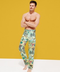 Uomo Altri Stampato - Men Printed Linen Pants Jungle Rousseau, Zenzero vista frontale indossata