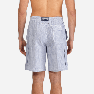 Herren Andere Grafisch - Micro Stripes Leinen-Bermudashorts mit Cargotaschen für Herren, Ultramarin blau supp2 Herren Andere Grafisch - Micro Stripes Leinen-Bermudashorts mit Cargotaschen für Herren, Ultramarin blau supp2