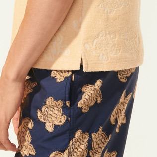 Picture of Men Others Terry jacquard - Men Terry Jacquard Polo Shirt Solid, Dune details view 4 Picture of Men Others Terry jacquard - Men Terry Jacquard Polo Shirt Solid, Dune details view 4