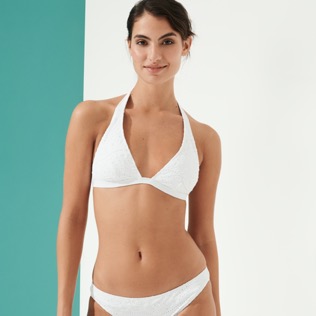 Mujer Halter Bordado - Top de bikini anudado alrededor del cuello con bordado inglés para mujer, Blanco vista frontal desgastada