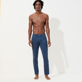 Hombre Autros Liso - Pantalón de 5 bolsillos y color liso para hombre, Azul marino vista frontal desgastada