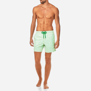 Men Classic / Moorea Printed - Micro Turtles Hawaï Swim shorts, Veronese green frontworn Men Classic / Moorea Printed - Micro Turtles Hawaï Swim shorts, Veronese green frontworn