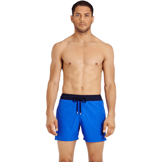 男款 Ultra-light classique Solid - 男士双色超轻盈可压缩泳裤, Royal blue frontworn 男款 Ultra-light classique Solid - 男士双色超轻盈可压缩泳裤, Royal blue frontworn