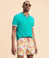 Men Cotton Pique Polo Shirt Solid Tropezian green Vorderseite getragene Ansicht