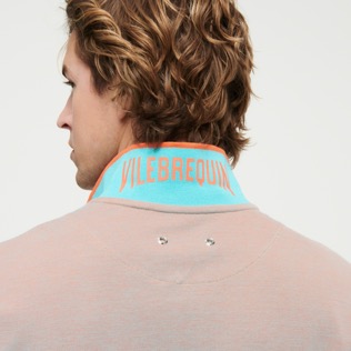 Herren Andere Uni - Solid Polohemd aus Baumwollpikee mit changierendem Effekt für Herren, Guava Details Ansicht 1